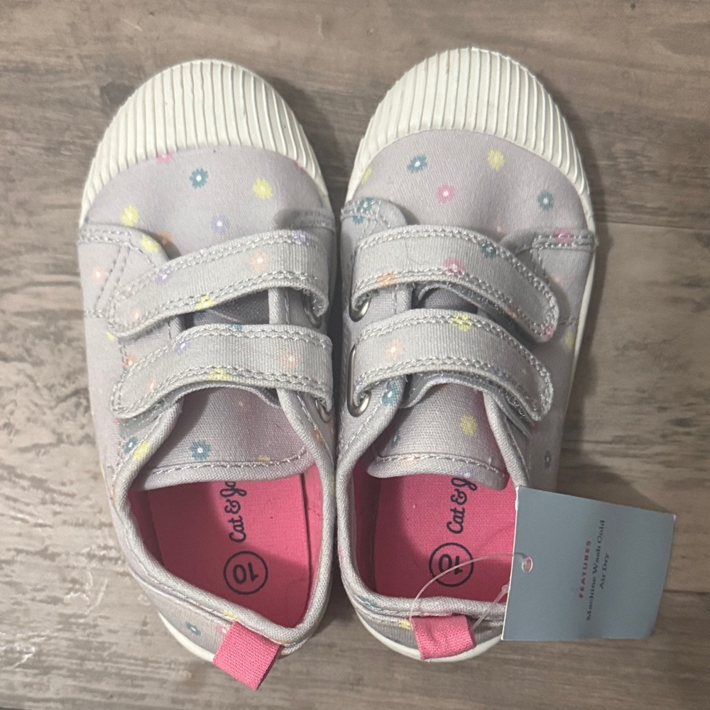 Cat & Jack Kids' Light Gray Sneakers with Multicolor Dots